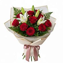 Букет цветов из:  Лилии и Розы в Красногорской