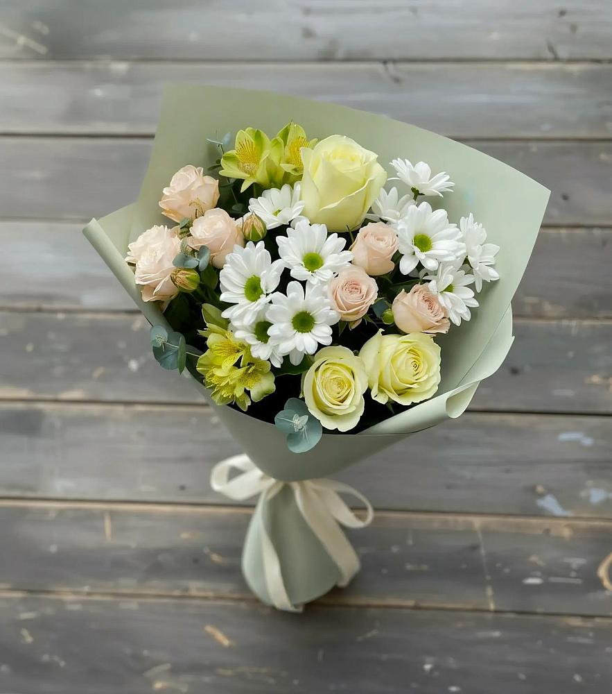 Букет цветов из: Альстромерии, Розы и Хризантемы в Красногорской