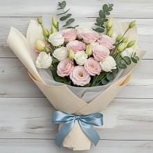 Букет цветов из:  Лизиантусы в Красногорской