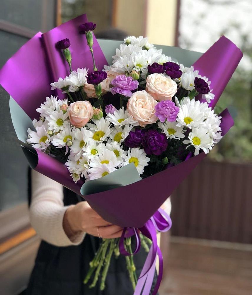 Букет цветов из: Хризантемы, Гвоздики и Розы в Красногорской