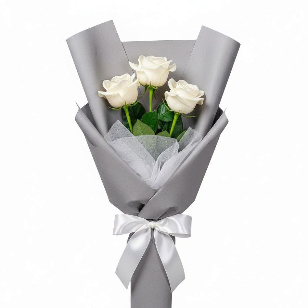 Букет 3 белые розы в Красногорской